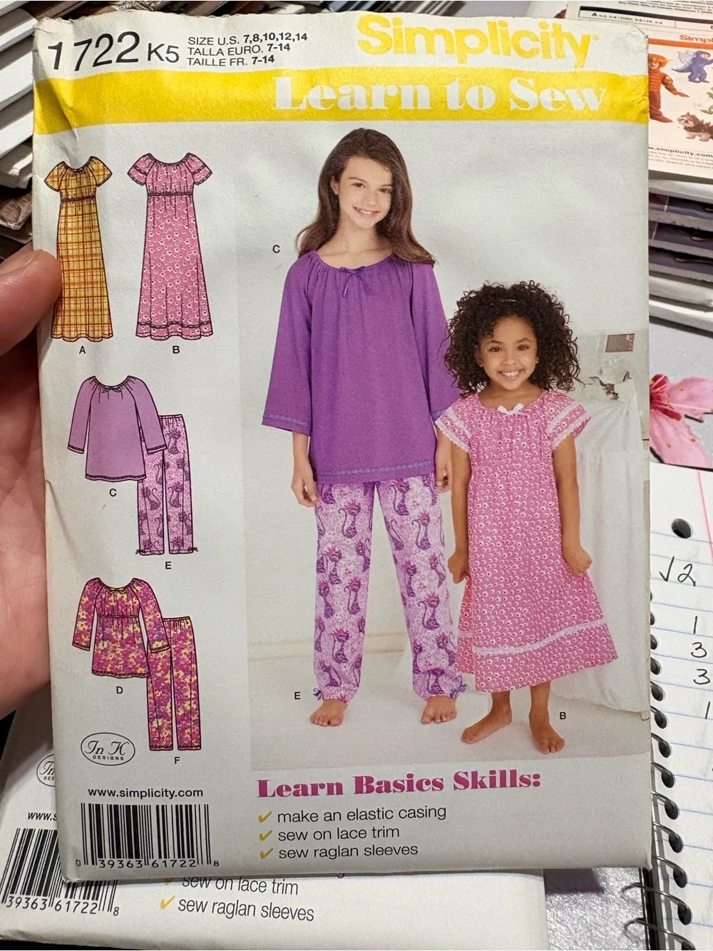BN UNCUT SIMPLICITY 1722 K5 GIRLS PAJAMAS SEWING PATTERNS